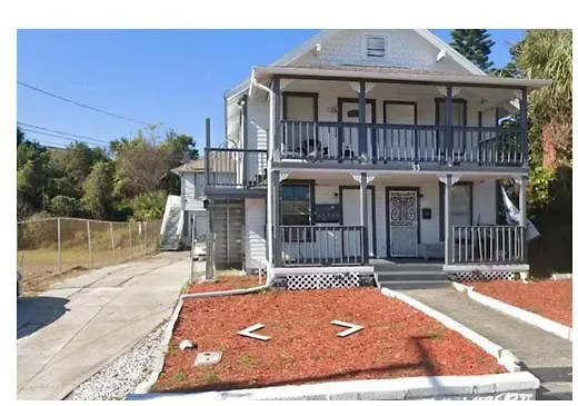 Large Studio1 Bedroom Or 2 Bedroom Apartment Nr Ocean Center Main St Walk To Beach Daytona Beach