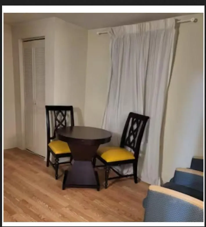 Large Studio1 Bedroom Or 2 Bedroom Apartment Nr Ocean Center Main St Walk To Beach Daytona Beach 0*,  United States