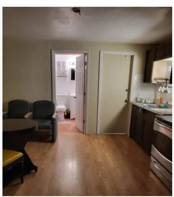Large Studio1 Bedroom Or 2 Bedroom Apartment Nr Ocean Center Main St Walk To Beach Daytona Beach