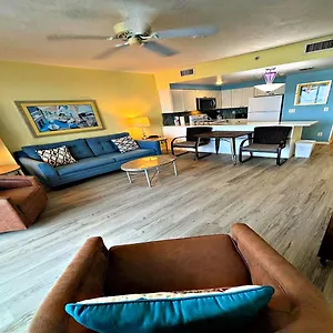  Apartment Vacation In Comfort And Luxury 1br Oceanfront -wyndham Ocean Walk 703